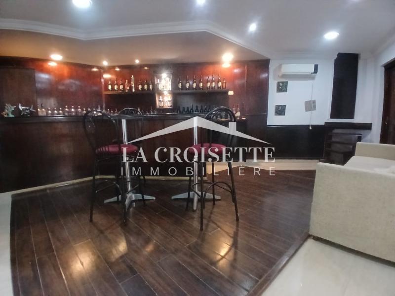 Duplex meublé S+3 vue sur mer avec jardin à Gammarth